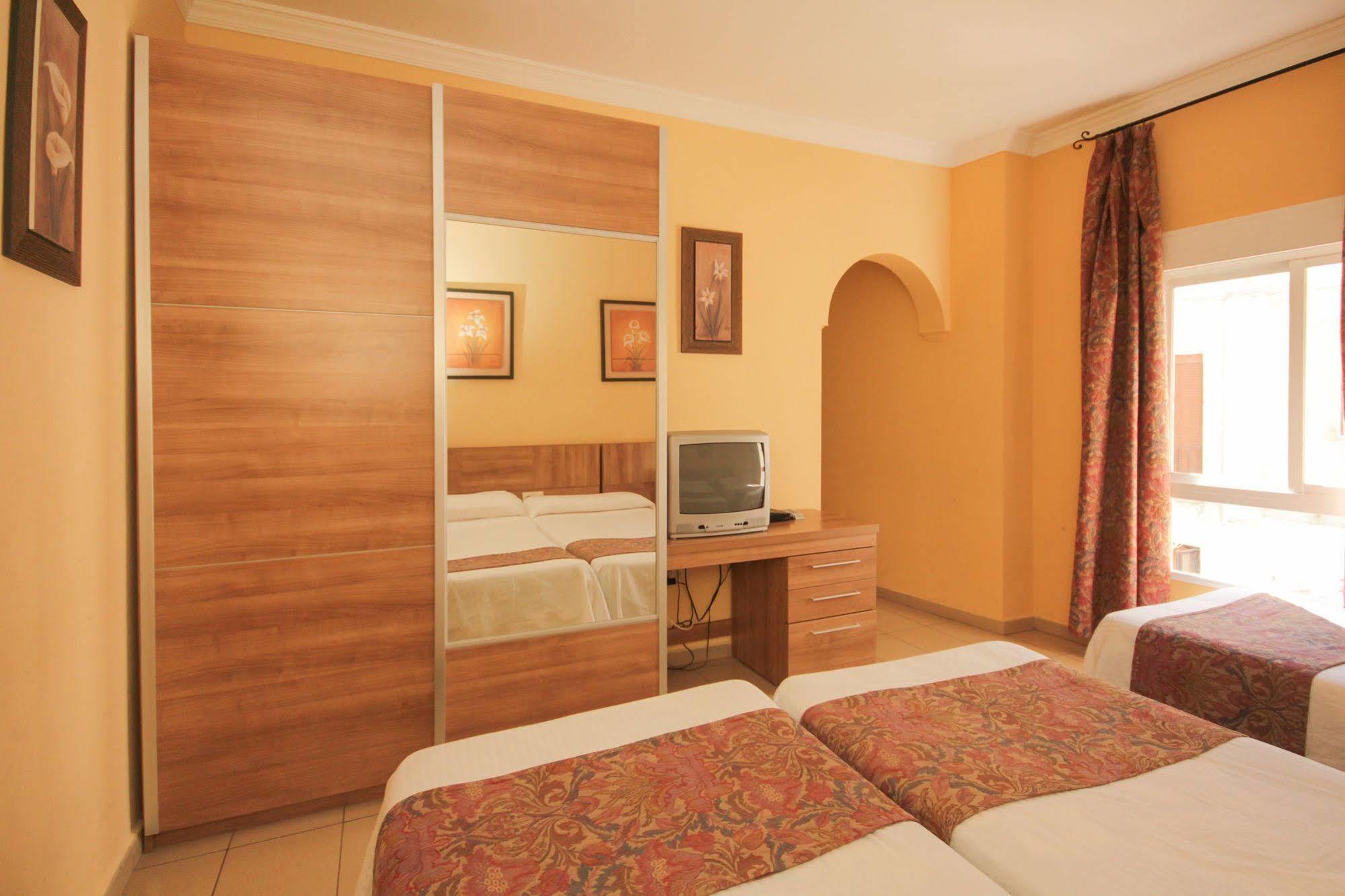 Hostal Costa Azul Гранада Екстериор снимка